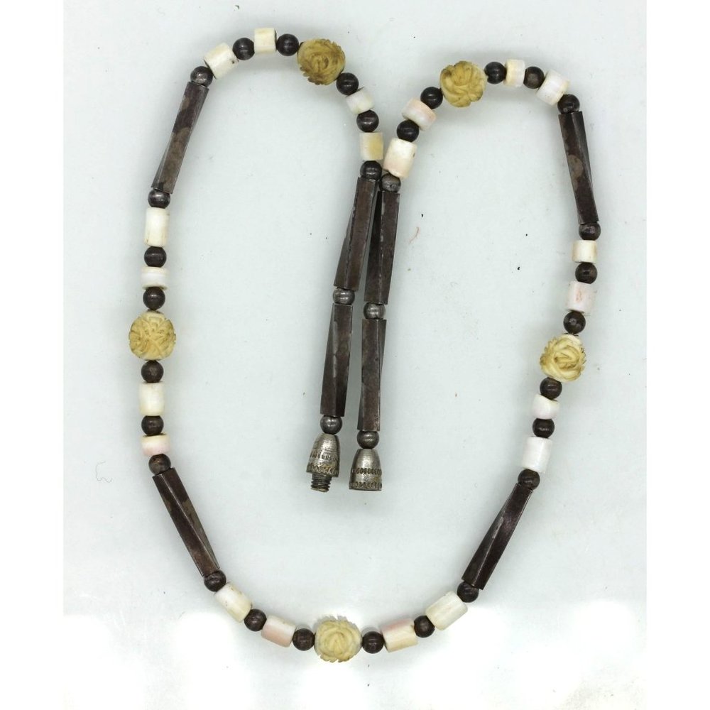 925 STERLING coral VINTAGE necklace, square tube and carved rose beads 15 gr,16" - Picture 2 of 5